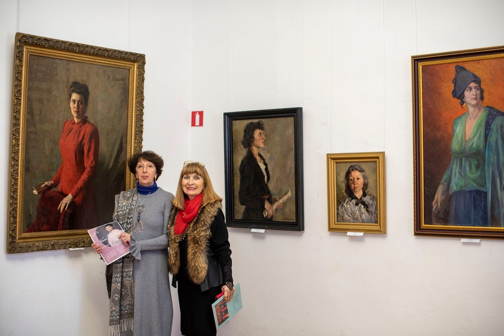Открытие выставки женского портрета Non-finito