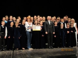 Концерт хоровой капеллы «Школьные годы»