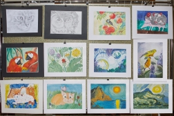 Выставка детского рисунка к Международному дню красоты «Цветное настроение»