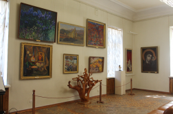 Зал крымского искусства