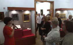 Открытие выставки "Золотой век европейской живописи" в Картинной галерее г. Керчь
