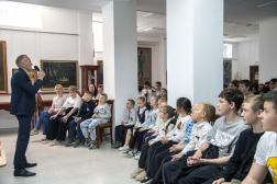 Состоялась презентация книги Н. С. Ледакова «Звон Победы»