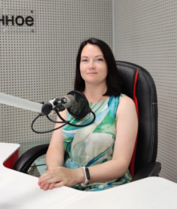 Радиоэфир о выставке к 100-летию Петра Столяренко